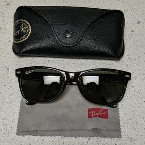 Used Ray-Ban Polarized 'New Wayfarers'